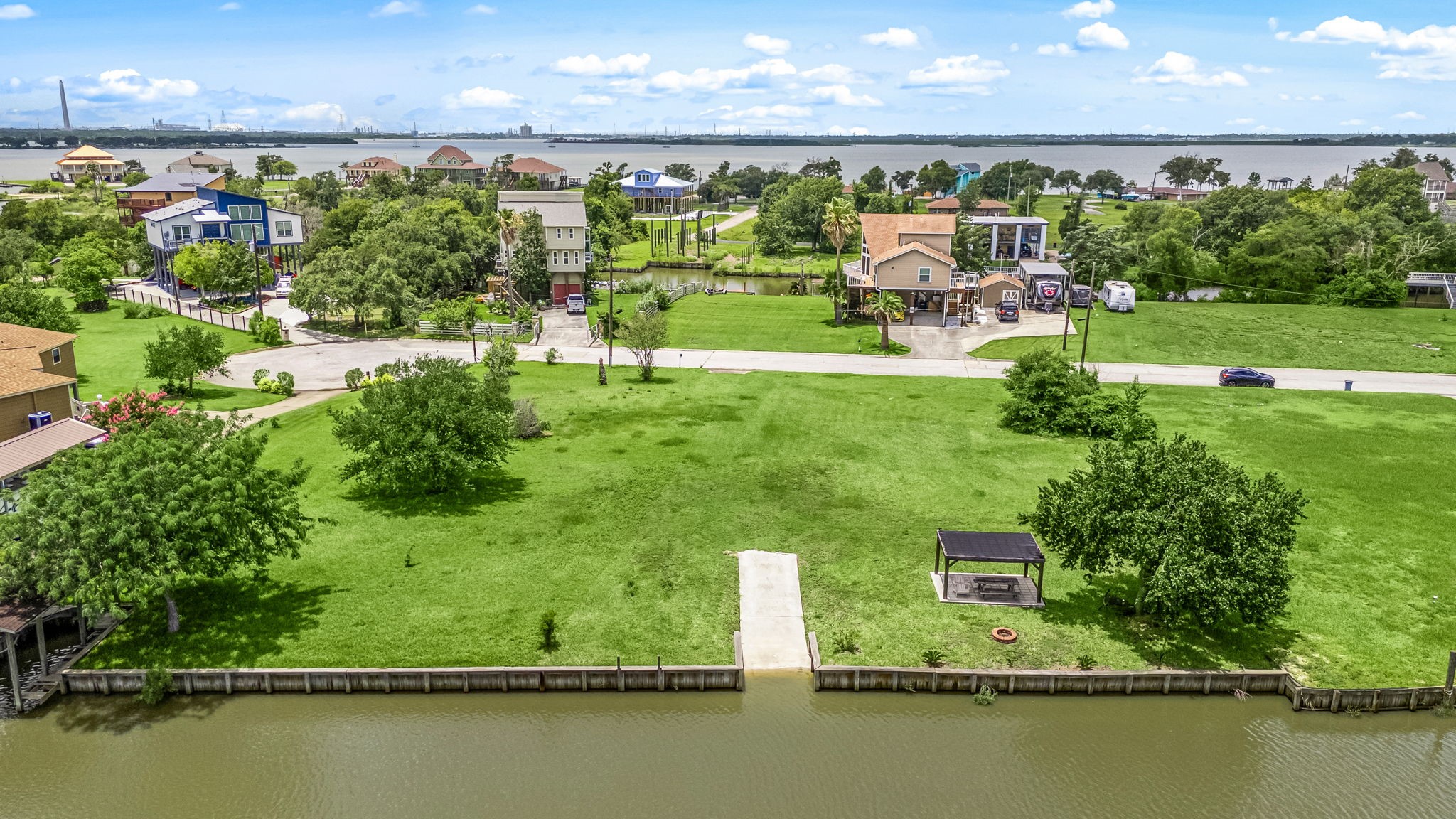 222 Rue Orleans Street Baytown, TX 77520 - Photo 11 of 19