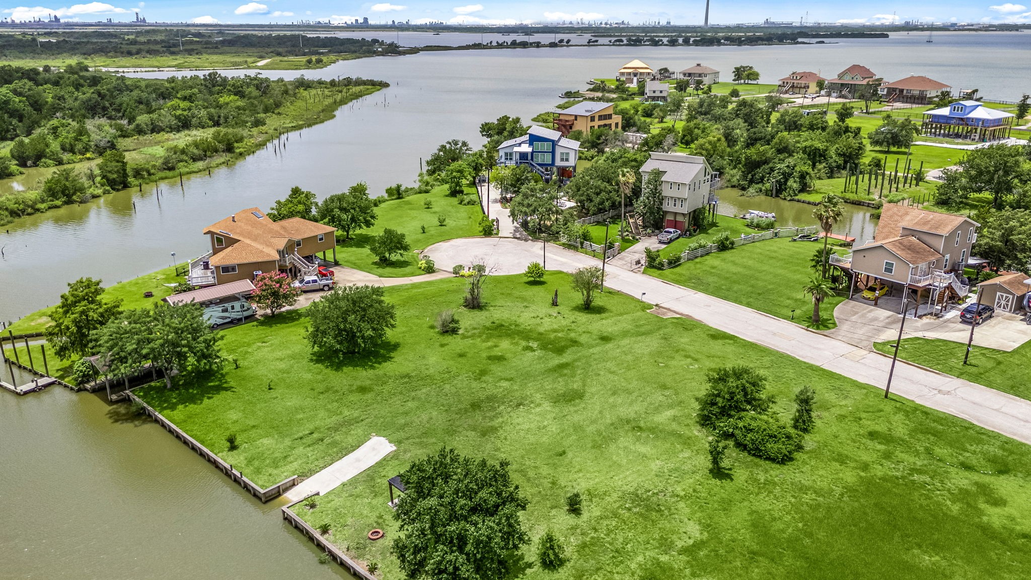 222 Rue Orleans Street Baytown, TX 77520 - Photo 13 of 19