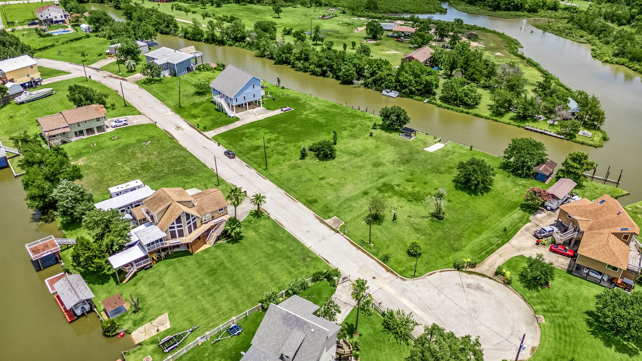 222 Rue Orleans Street Baytown, TX 77520 - Photo 14 of 19