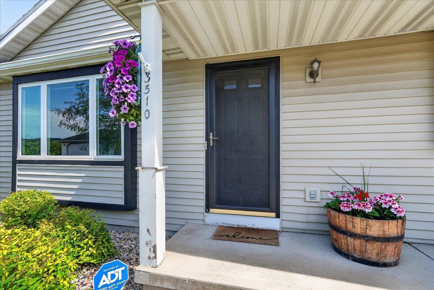 3510 Manchester Road Madison, WI 53719 - Photo 3 of 51