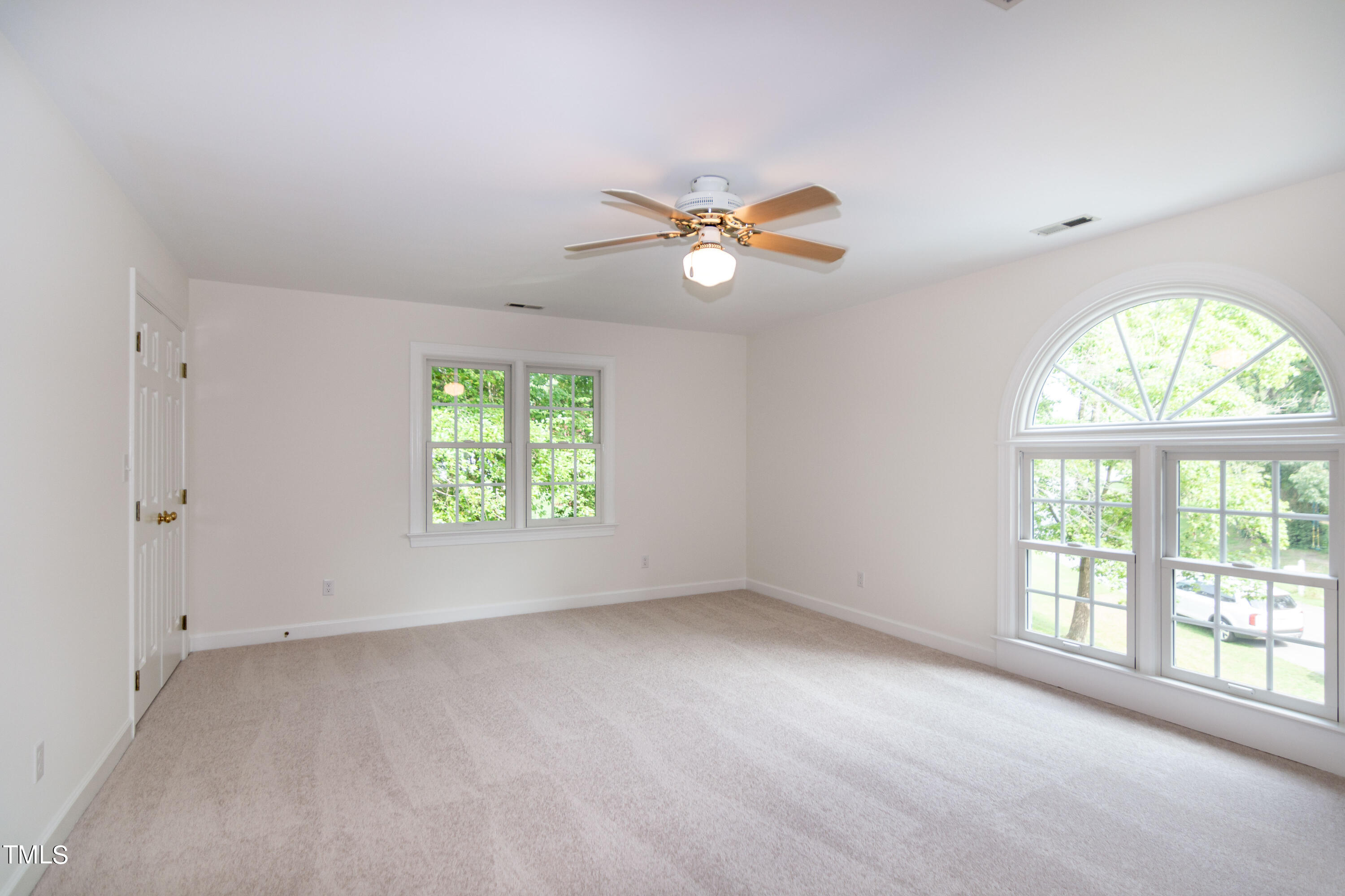 6261 Hampton Ridge Road Raleigh, NC 27603 - Photo 18 of 33 RJP_X_1479