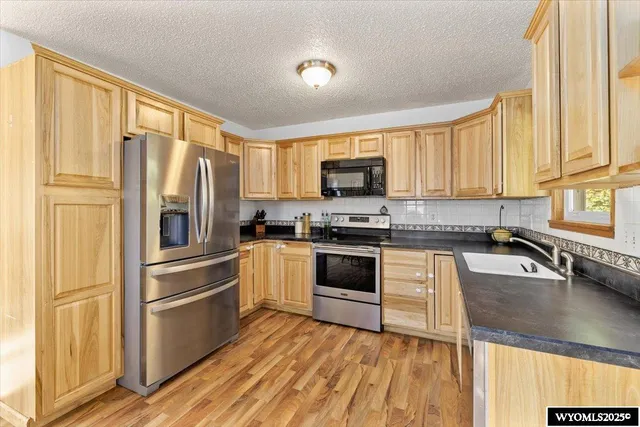 $360,000 | 3330 Saratoga Road, Casper, WY 82604