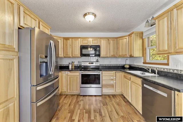 $360,000 | 3330 Saratoga Road, Casper, WY 82604