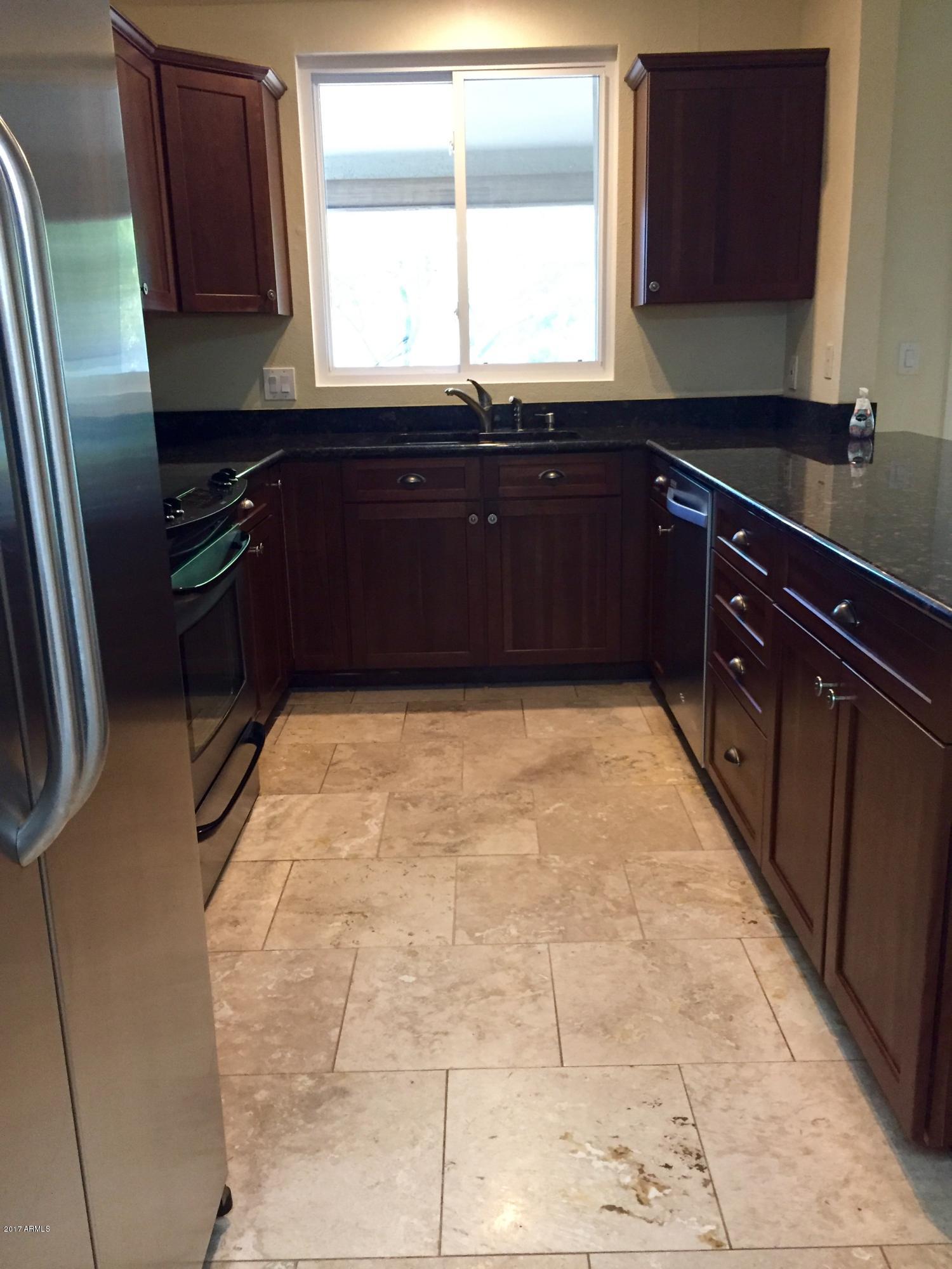 1349 East Utopia Road Phoenix, AZ 85024 - Photo 4 of 21 FullSizeRender