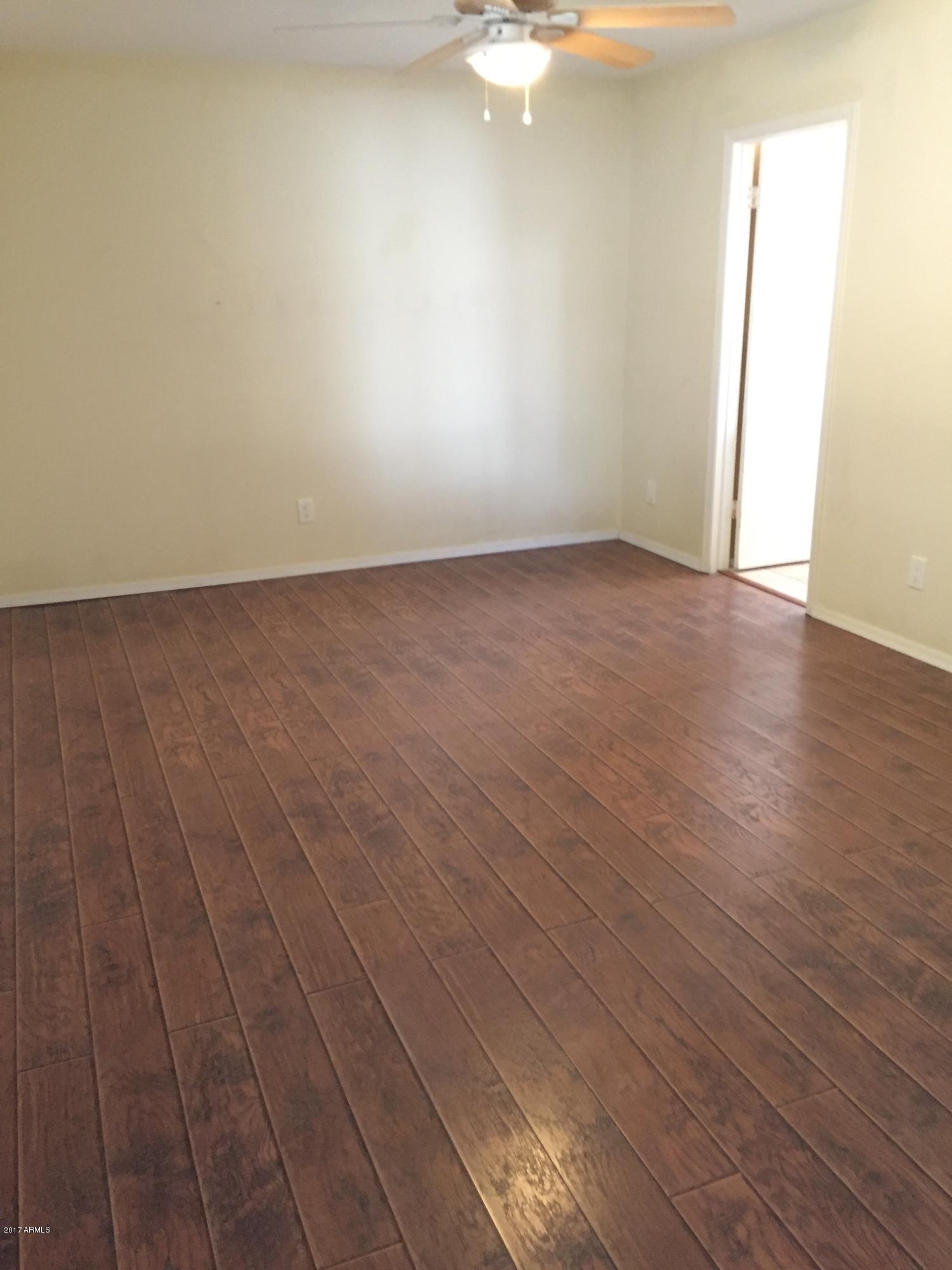 1349 East Utopia Road Phoenix, AZ 85024 - Photo 9 of 21 IMG_9815