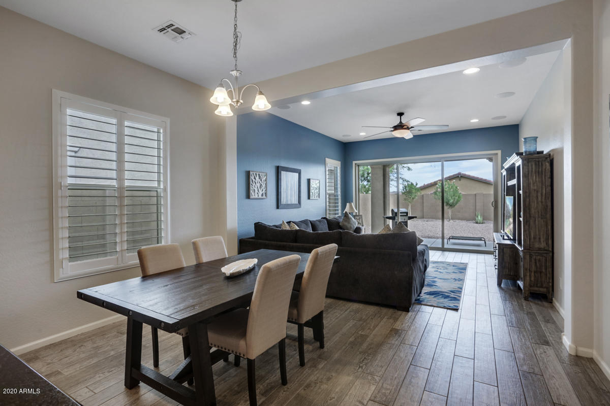 20573 West Point Ridge Road Buckeye, AZ 85396 - Photo 14 of 33 14-Dining