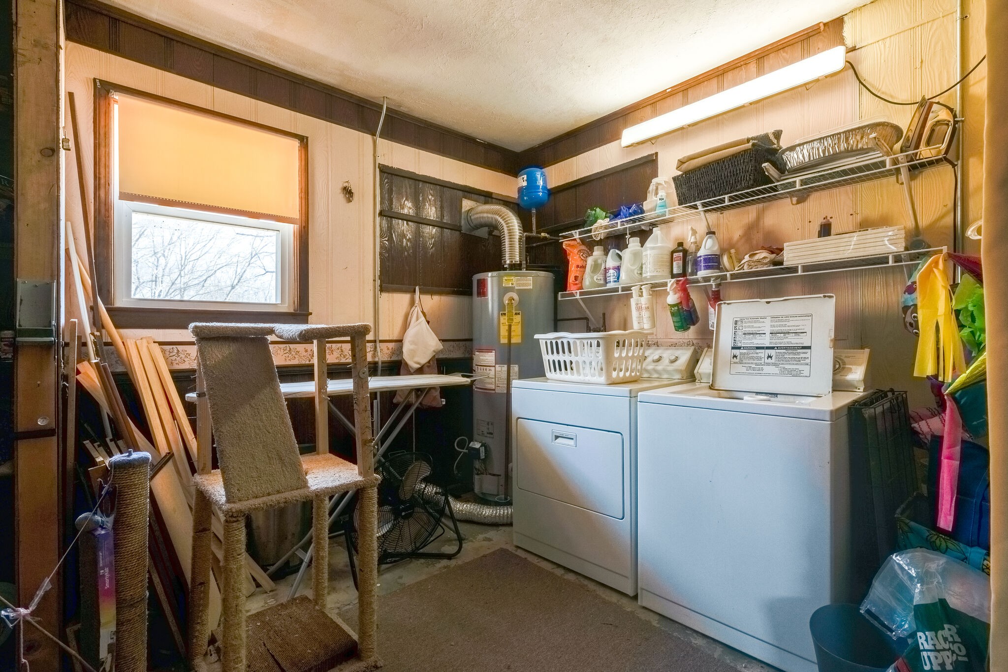 685 Sycamore Road Dickson, TN 37055 - Photo 15 of 20 Laundry room