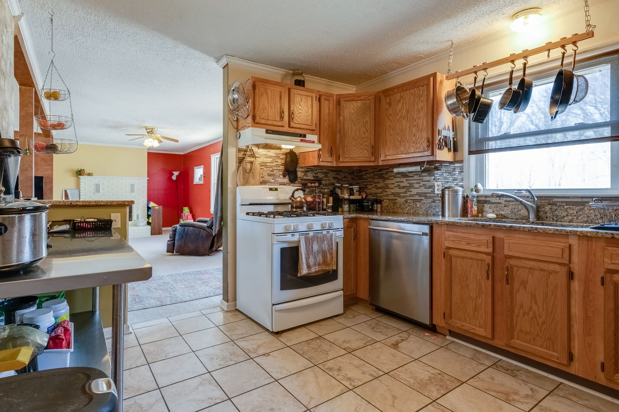 685 Sycamore Road Dickson, TN 37055 - Photo 3 of 20 Gallery Image 3