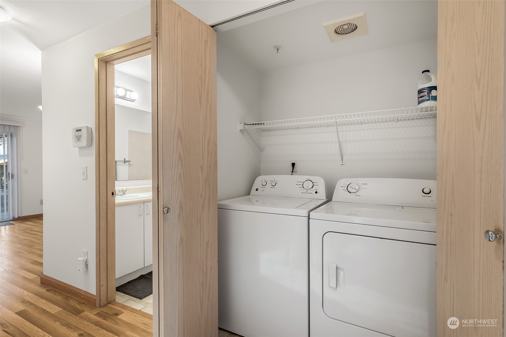 4200 Smithers Avenue South, Unit D104 Renton, WA 98055 - Photo 16 of 21 Gallery Image 16