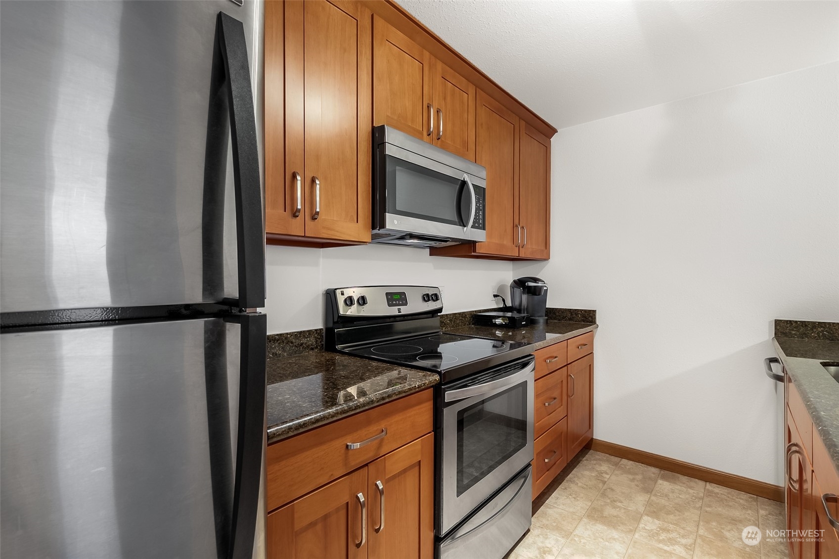 4200 Smithers Avenue South, Unit D104 Renton, WA 98055 - Photo 7 of 21 Gallery Image 7