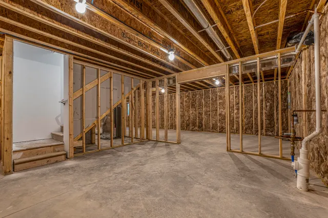 $453,990 | 2839 Ruby Street, Traverse City, MI 49684