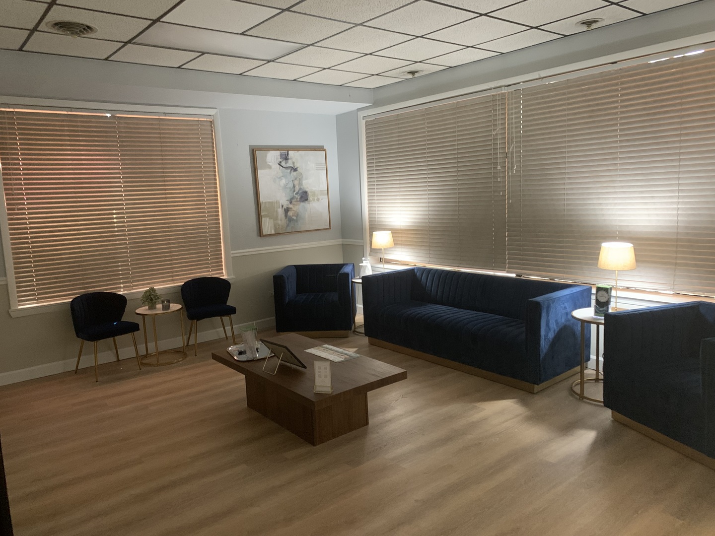 8855 South Roberts Road Hickory Hills, IL 60457 - Photo 12 of 32 a living room with furniture a rug and a window