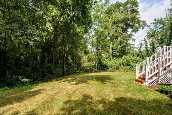 196 Crossfield Road Franklin, MA 02038 - Photo 27 of 27 Gallery Image 27