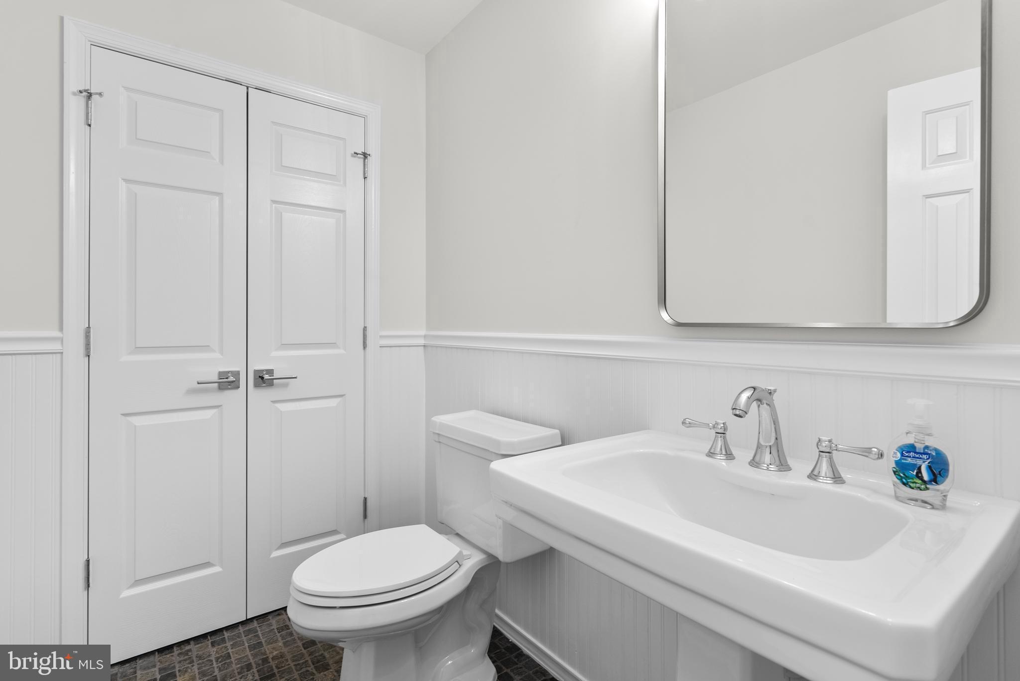 15720 Comus Road Clarksburg, MD 20871 - Photo 24 of 68 Powder room