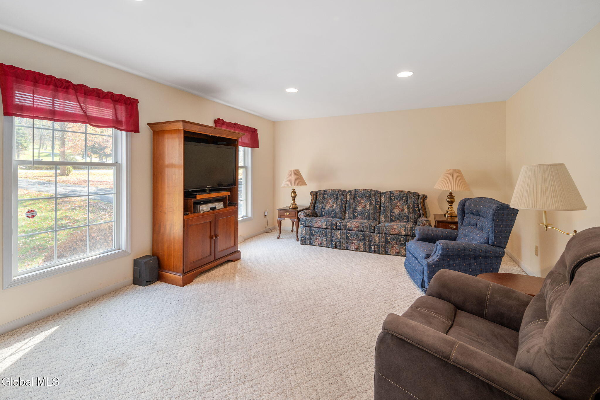 511 Snake Hill Road Poestenkill, NY 12140 - Photo 6 of 48 9-511SnakeHillRd_09