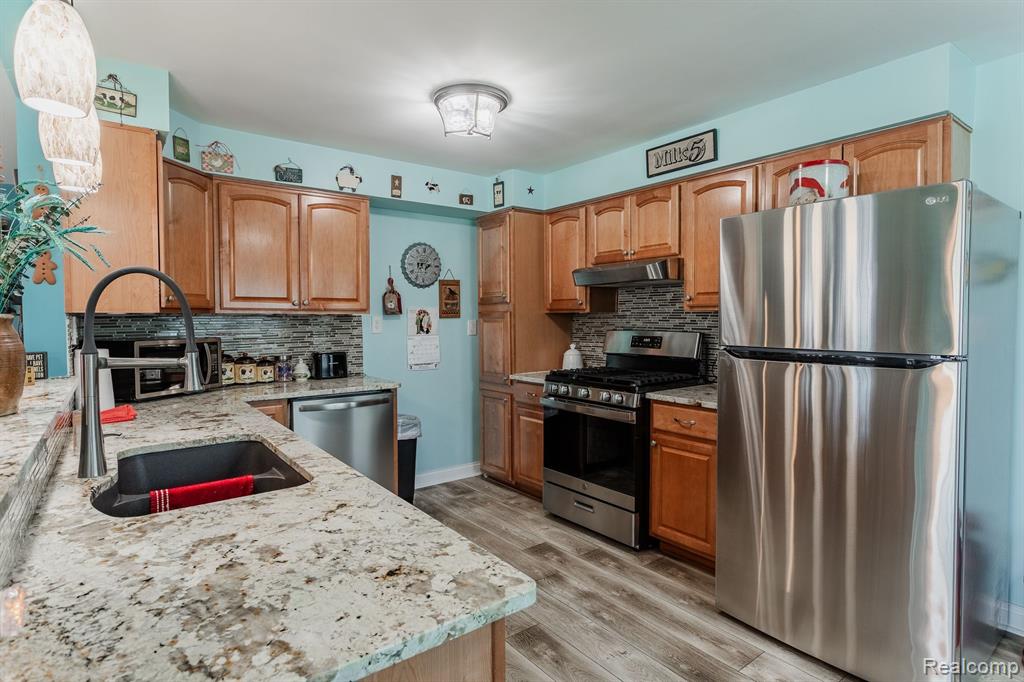 127 North Raisinville Road Monroe, MI 48162 - Photo 15 of 45