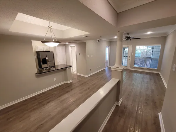 $1,975 | 2350 Westcreek Lane, Unit 6112, Houston, TX 77027
