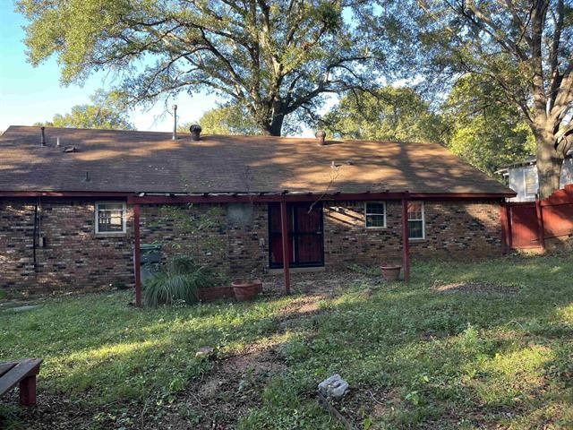 1601 Oberle Road Memphis, TN 38127 - Photo 19 of 20 a view of house with a yard