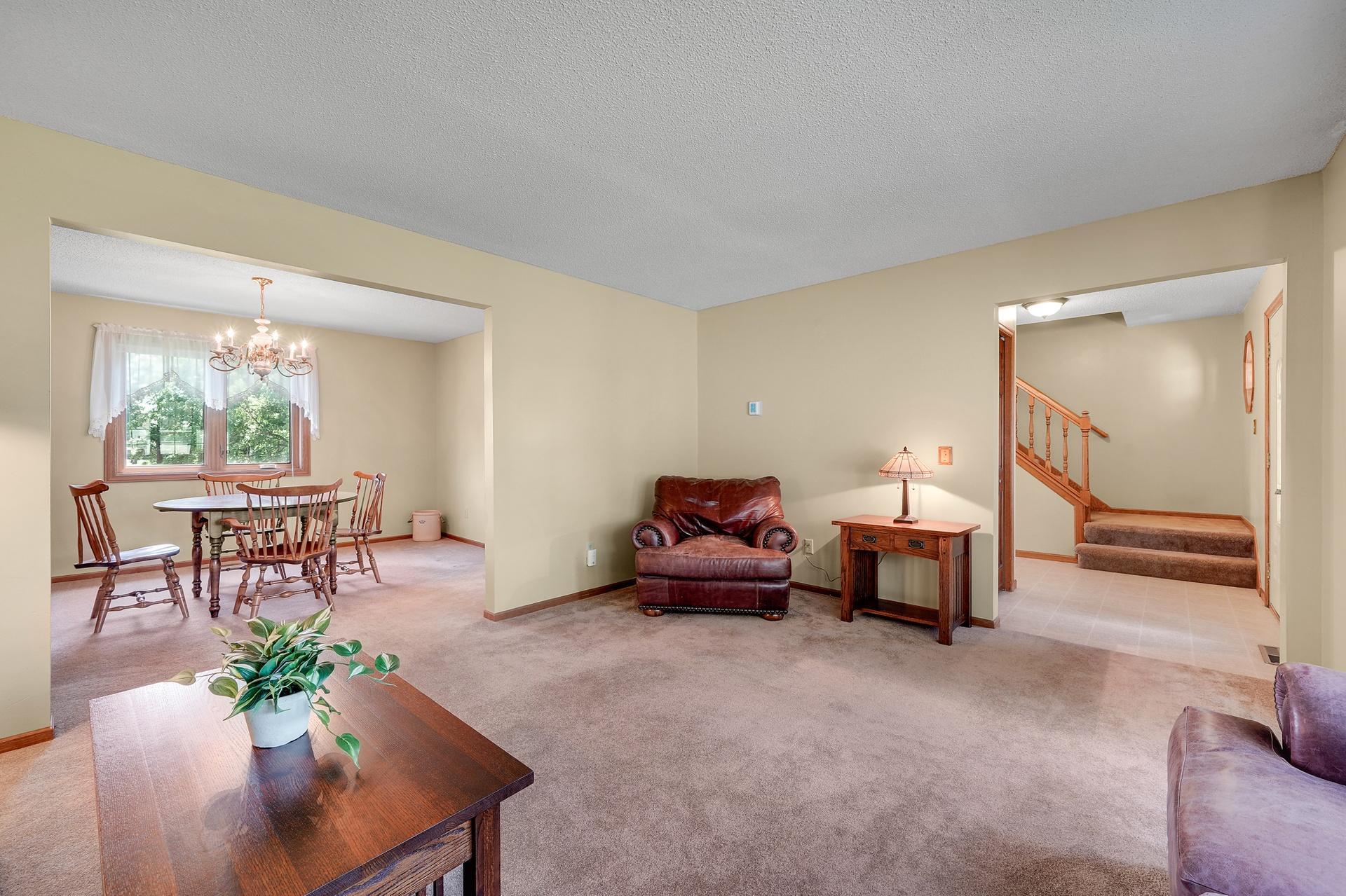 14246 Dearborn Path Rosemount, MN 55068 - Photo 13 of 44