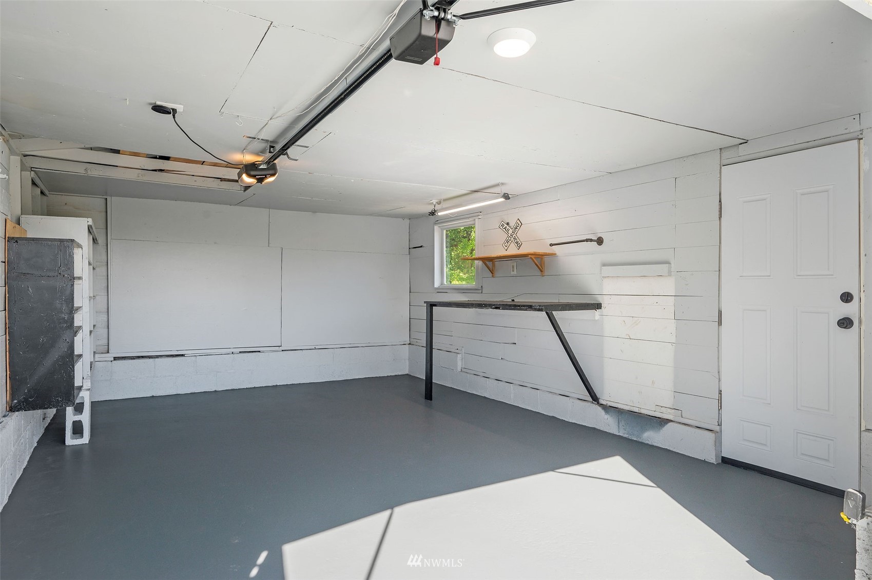 9727 34th Avenue Southwest Seattle, WA 98126 - Photo 25 of 32 Gallery Image 25