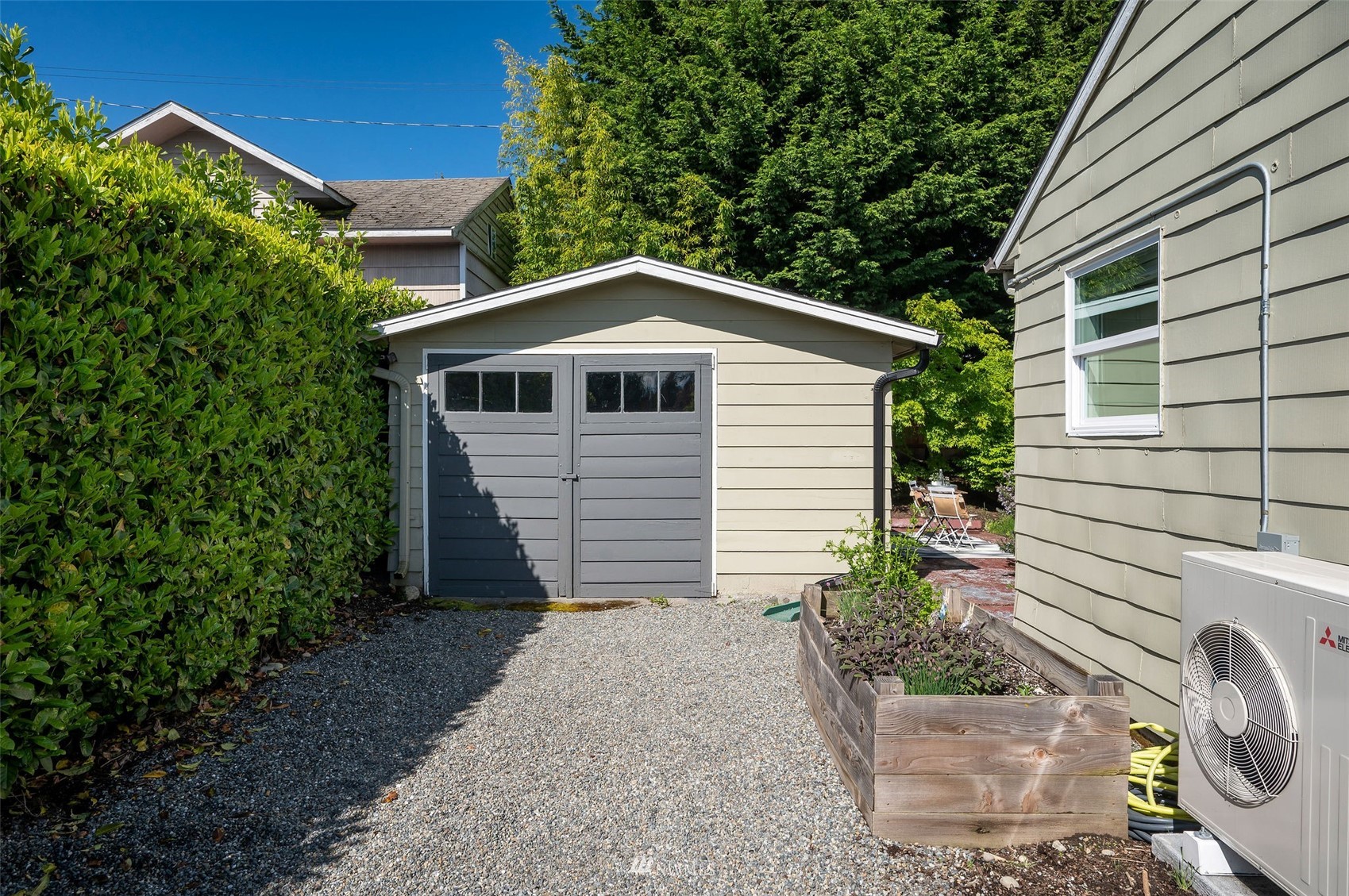 9727 34th Avenue Southwest Seattle, WA 98126 - Photo 26 of 32 Gallery Image 26