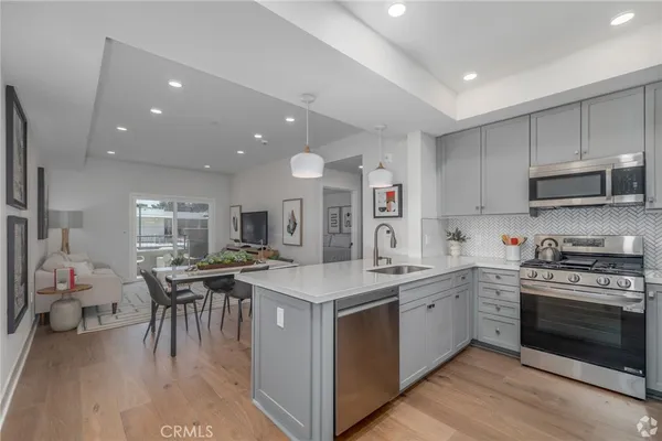 $799,900 | 927 Deep Valley Drive, Unit 224, Rolling Hills Estates, CA 90274