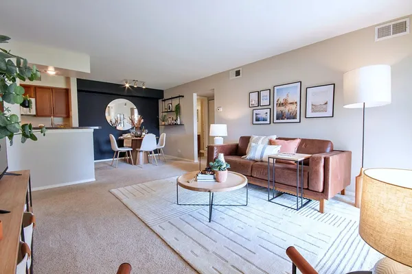$2,574 | 4304 Chesapeake Drive, Unit 3A, Aurora, IL 60504