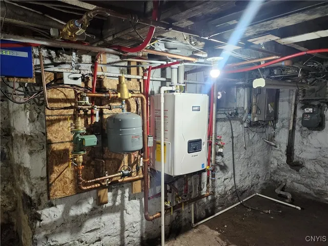 $159,900 | 232 Seymour Street, Auburn, NY 13021