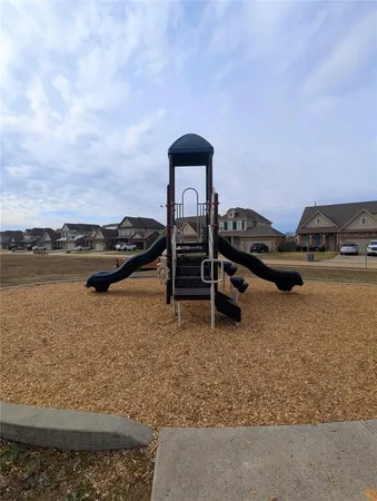 $2,473 | 6569 Jewel Stone Lane, Dickinson, TX 77539