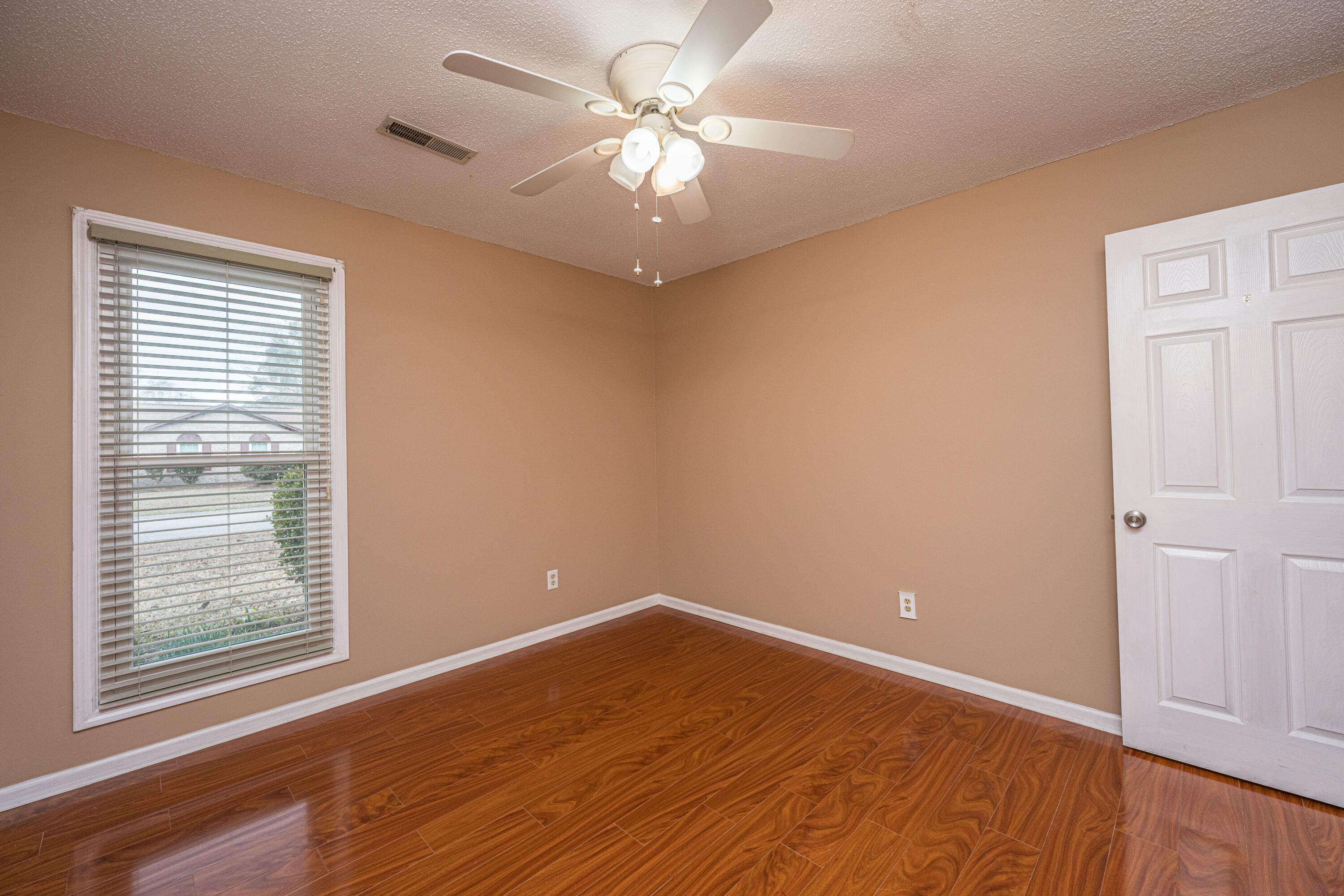 207 Foxborough Road Goose Creek, SC 29445 - Photo 24 of 43 207FoxboroughRd025