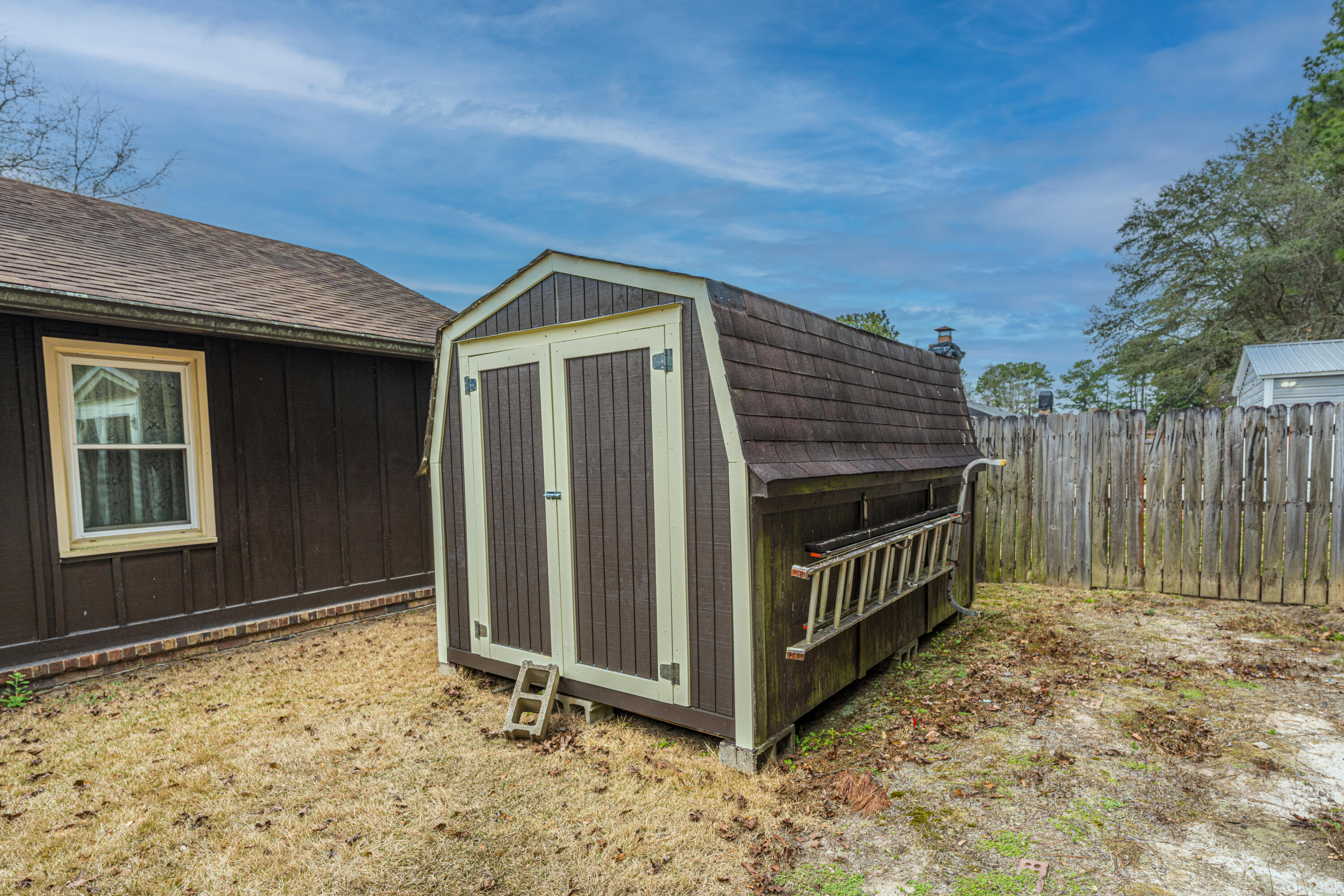 207 Foxborough Road Goose Creek, SC 29445 - Photo 40 of 43 207FoxboroughRd041