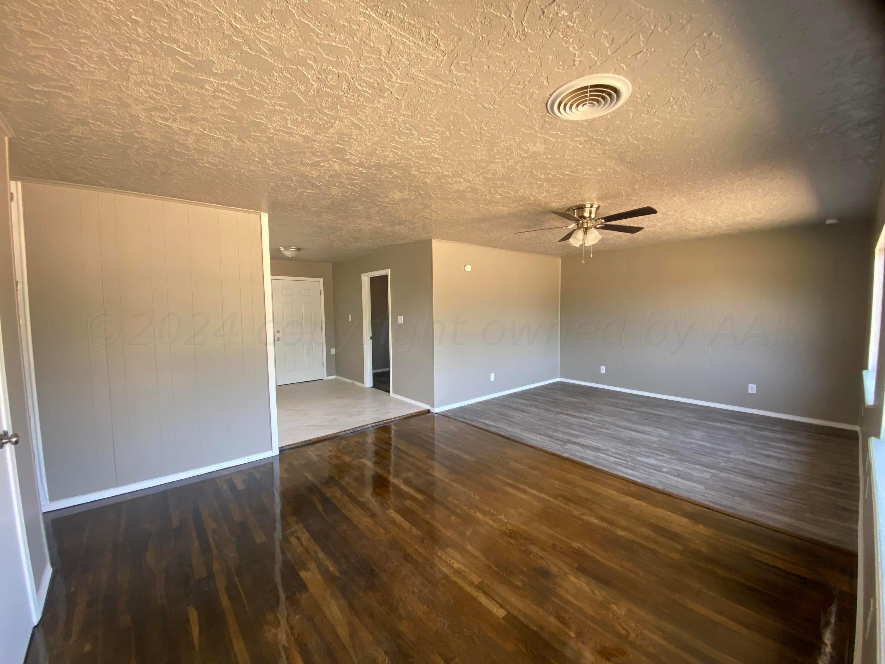 5100 Parker Street Amarillo, TX 79110 - Photo 2 of 10 IMG_5683