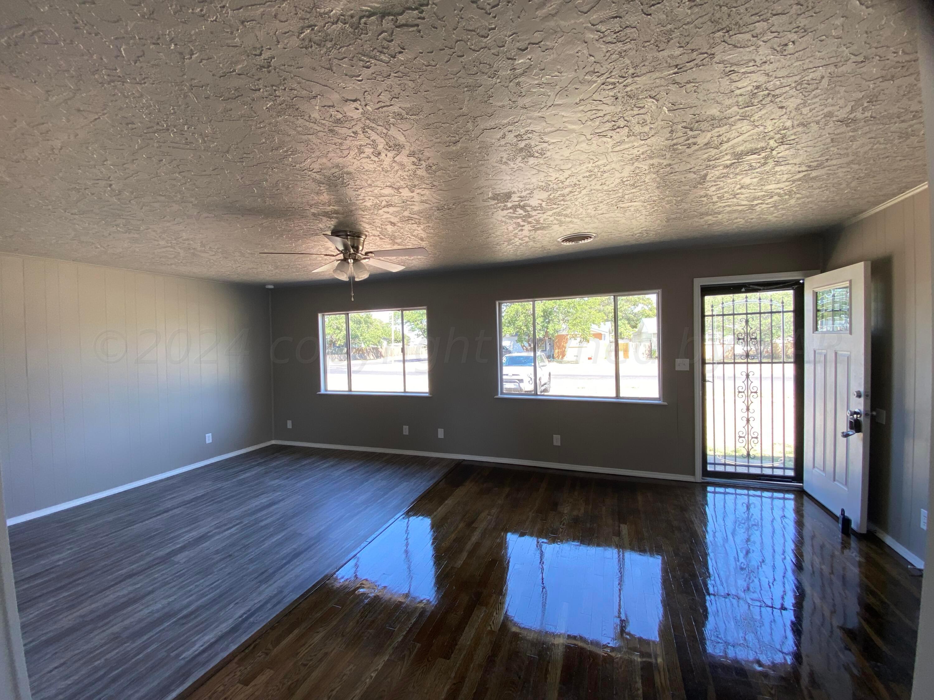 5100 Parker Street Amarillo, TX 79110 - Photo 3 of 10 IMG_5684