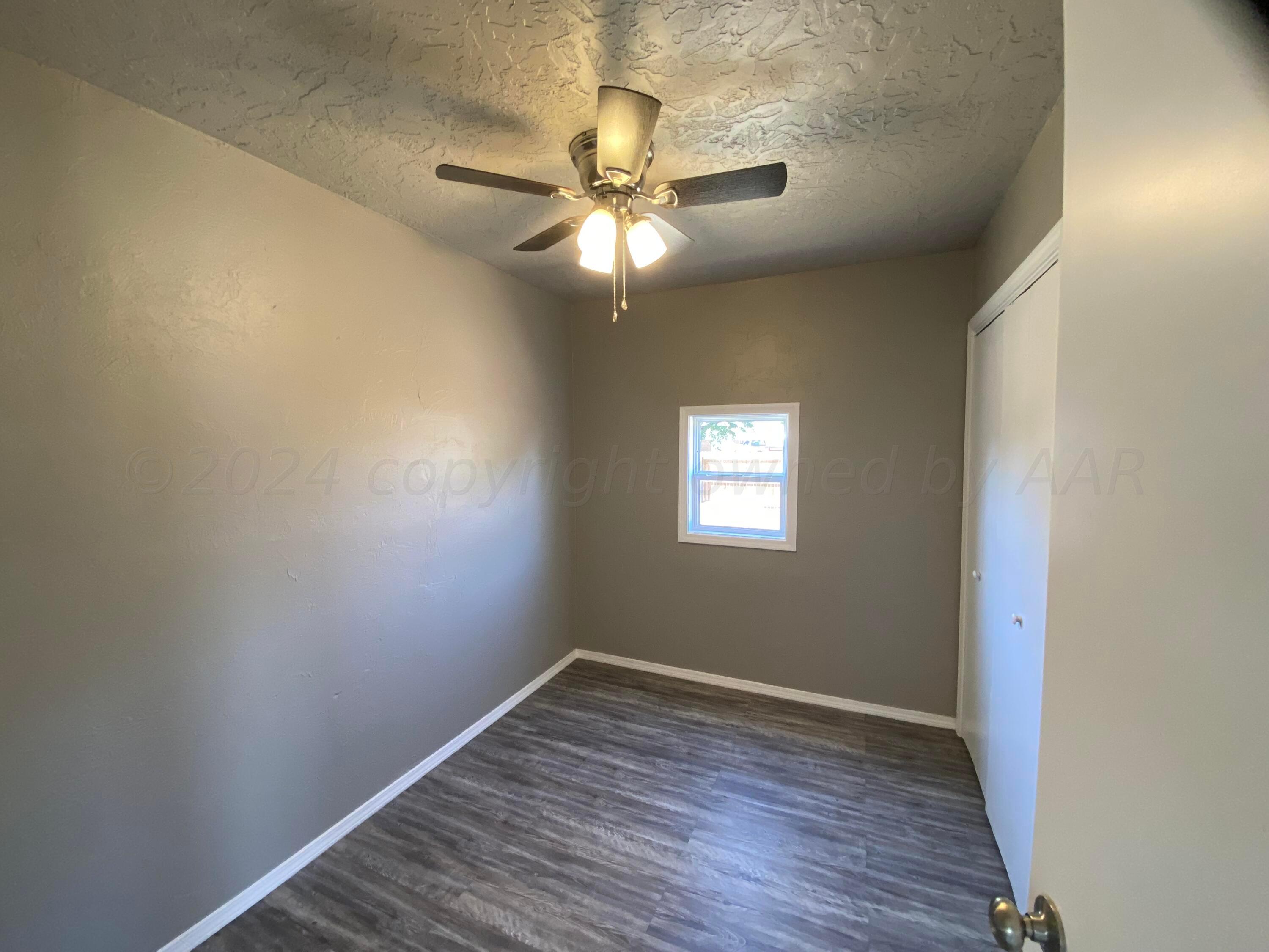 5100 Parker Street Amarillo, TX 79110 - Photo 5 of 10 IMG_5686