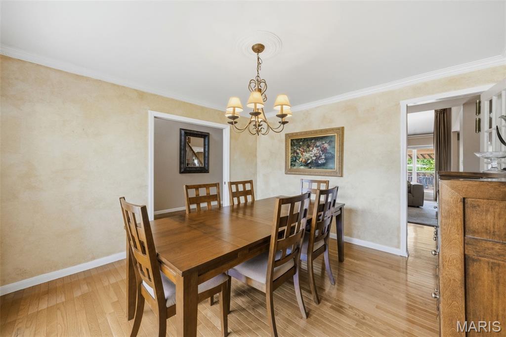 707 St Joseph Ridge Court St. Louis, MO 63129 - Photo 8 of 42 Gallery Image 8