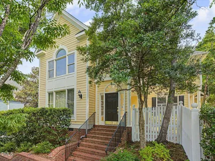 $799,000 | 102 Winston Ridge Drive, Chapel Hill, NC 27516