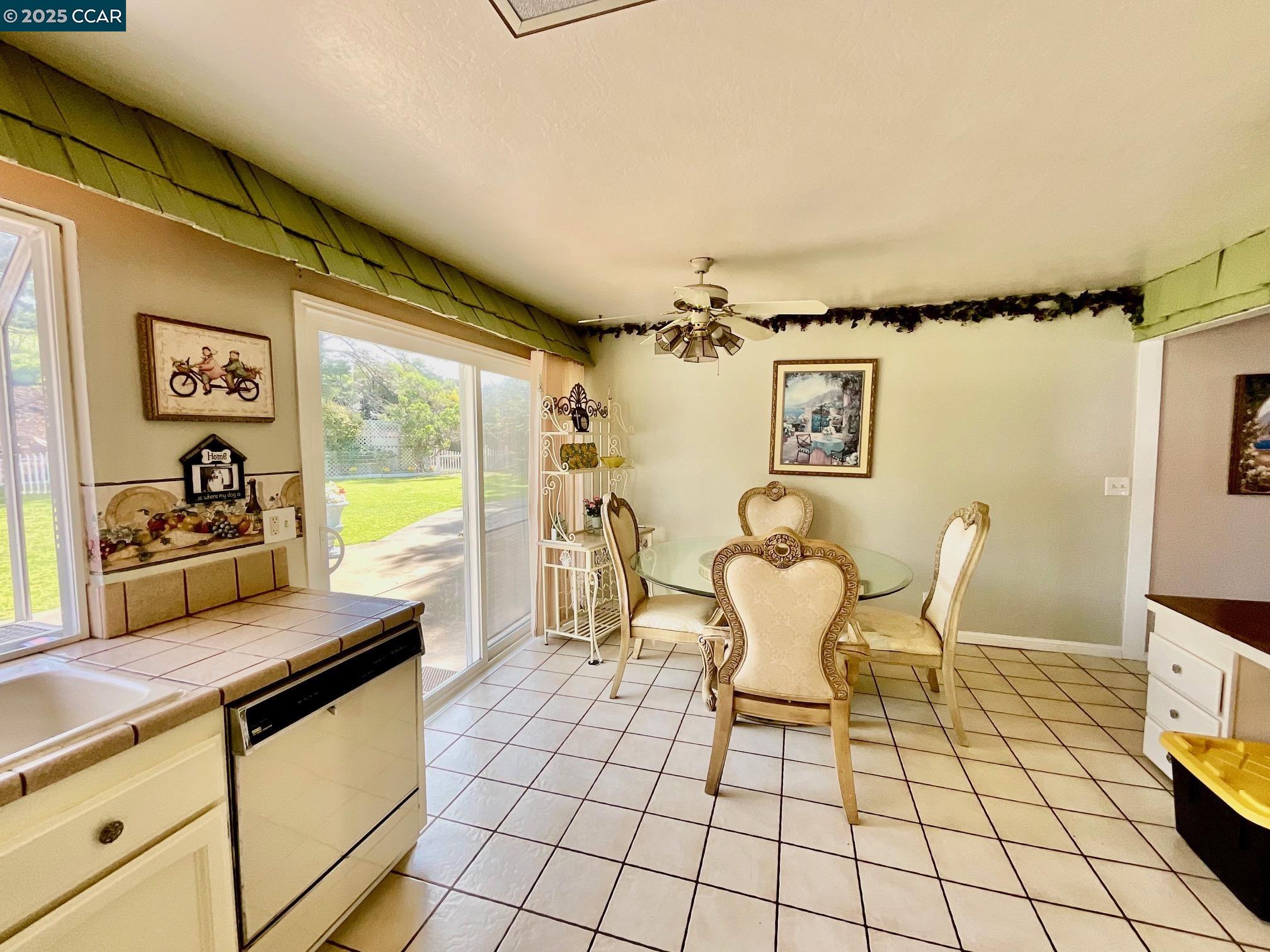 403 Gerald Court Benicia, CA 94510 - Photo 16 of 59