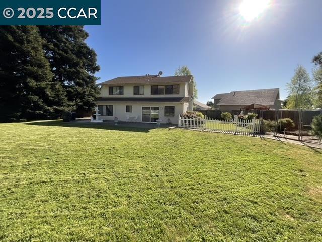 403 Gerald Court Benicia, CA 94510 - Photo 3 of 59 a view of a house with a yard