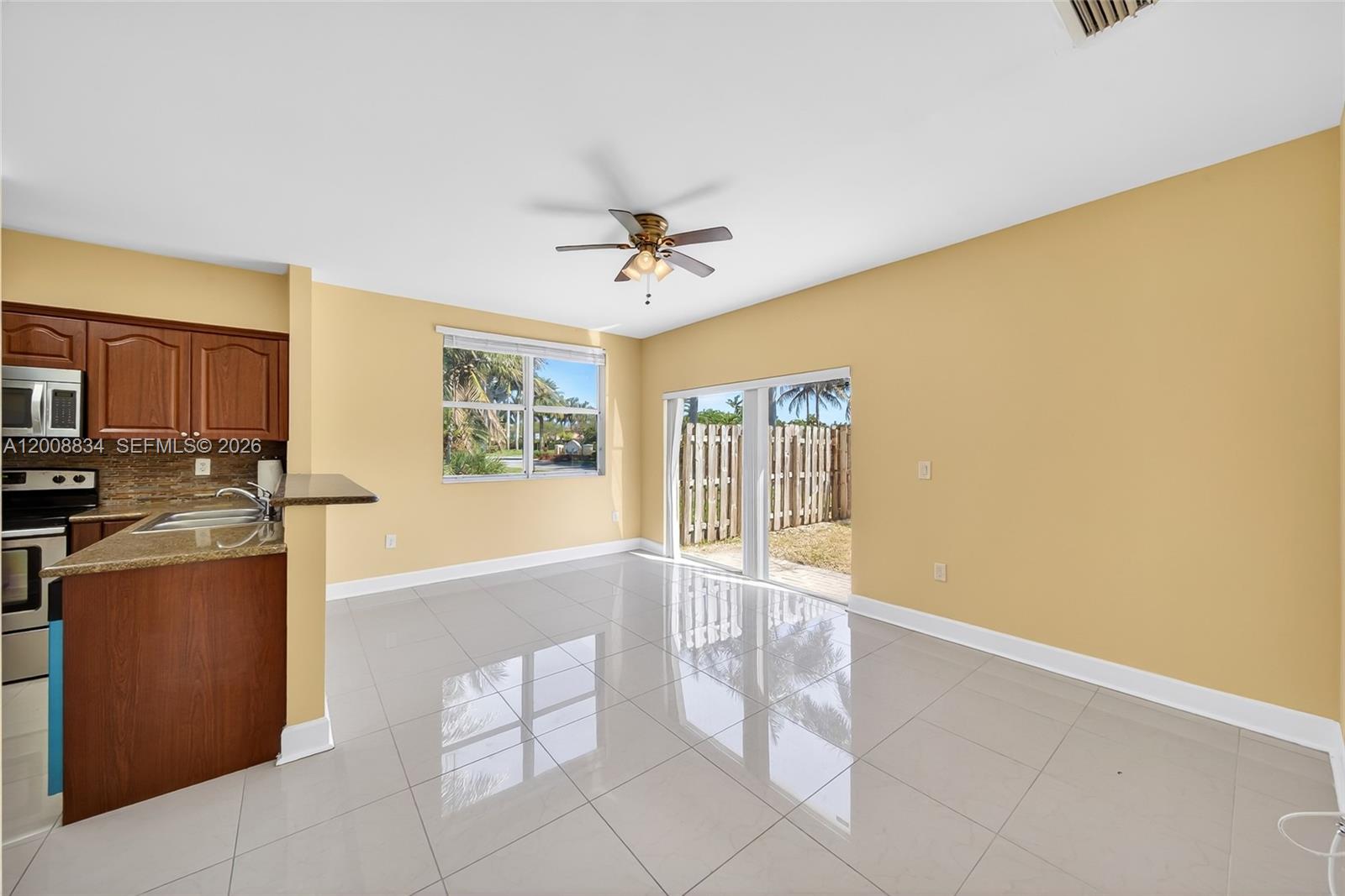 1485 Northeast 33rd Road, Unit 1111 Homestead, FL 33033 - Photo 9 of 48