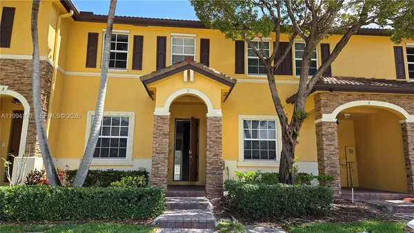 $385,000 | 9001 Southwest 227th Street, Unit 7, Cutler Bay, FL 33190