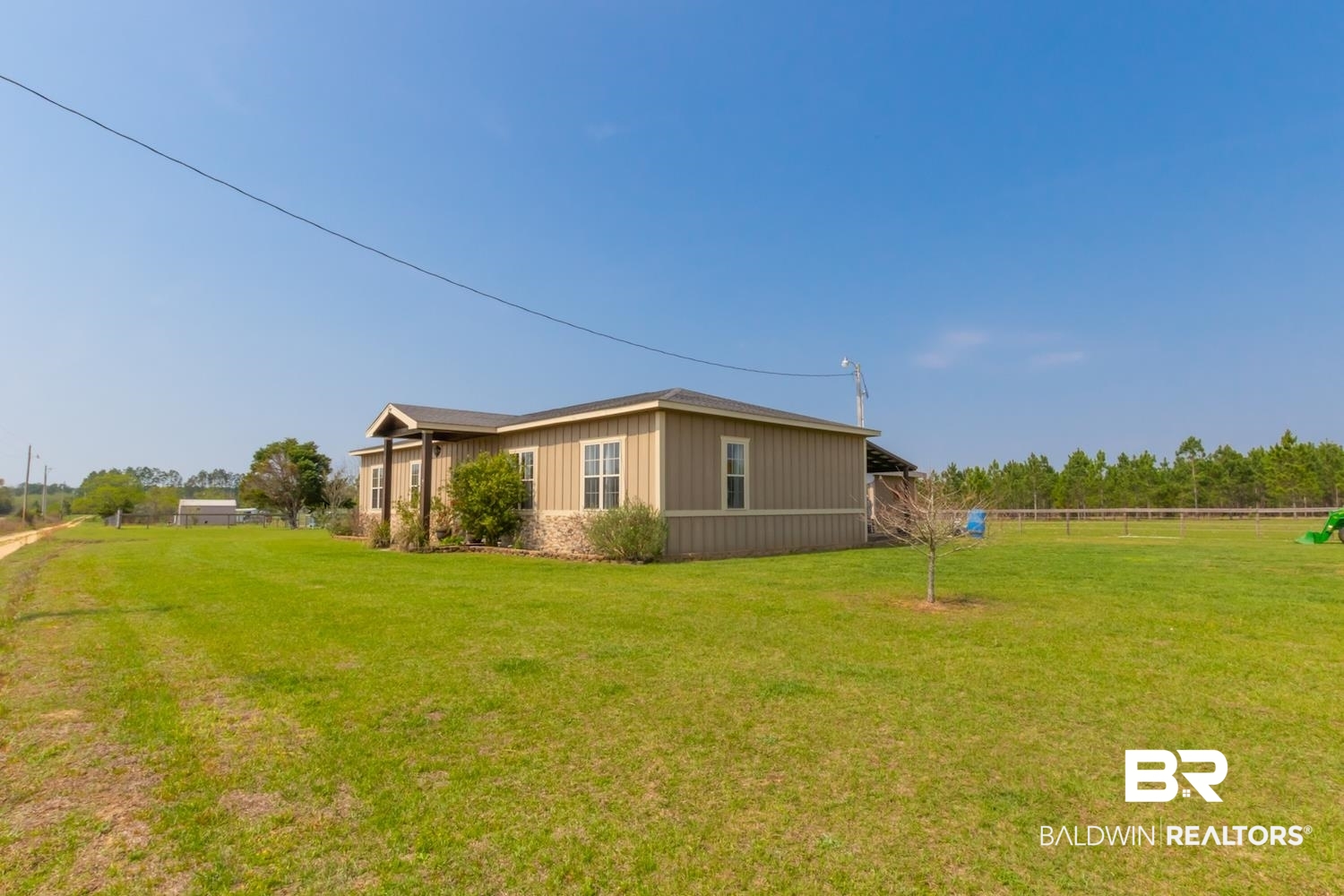 17495 Prochazka Road Elberta, AL 36530 - Photo 4 of 46