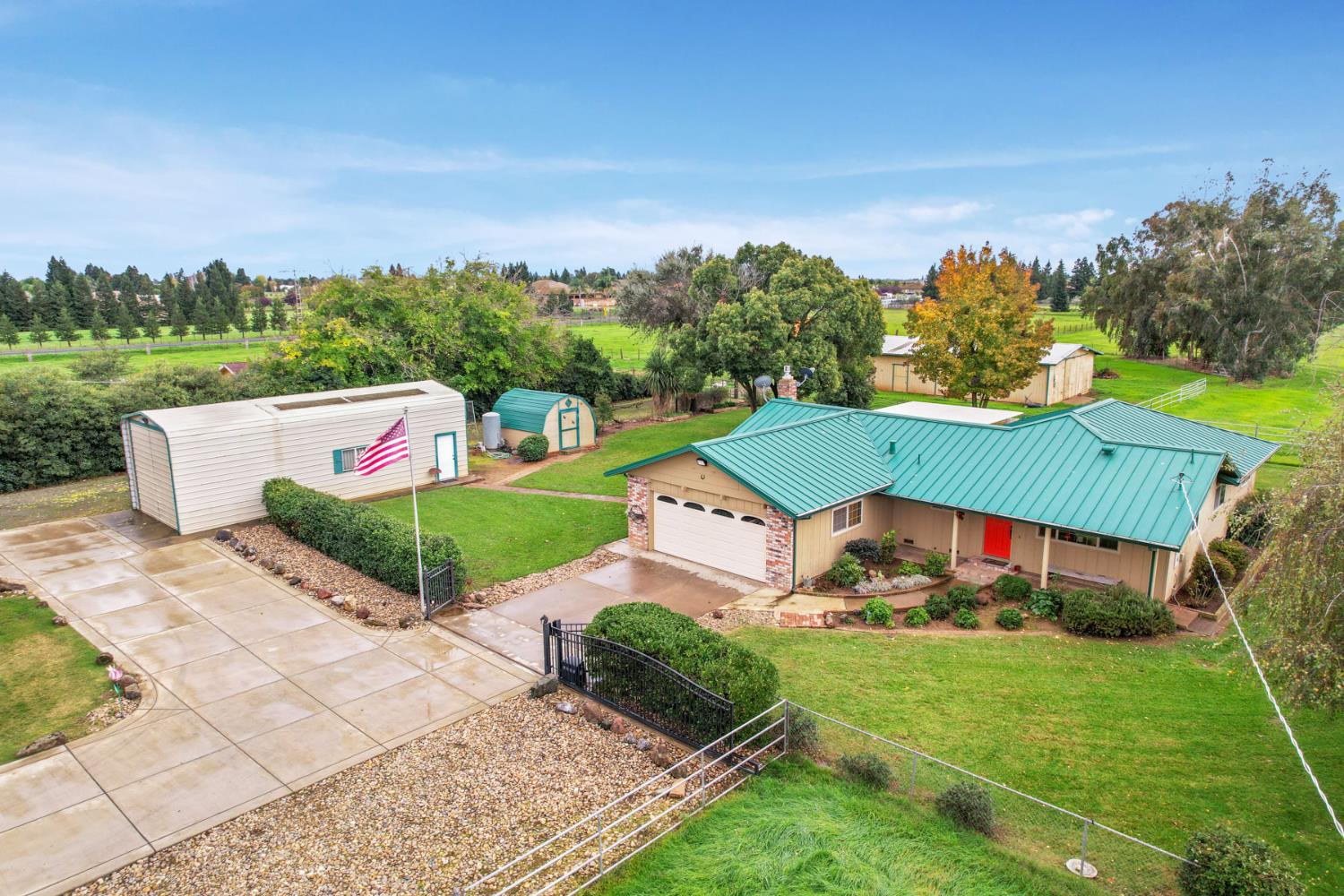 9290 East Jahant Road Acampo, CA 95220 - Photo 1 of 1 Gallery Image 1