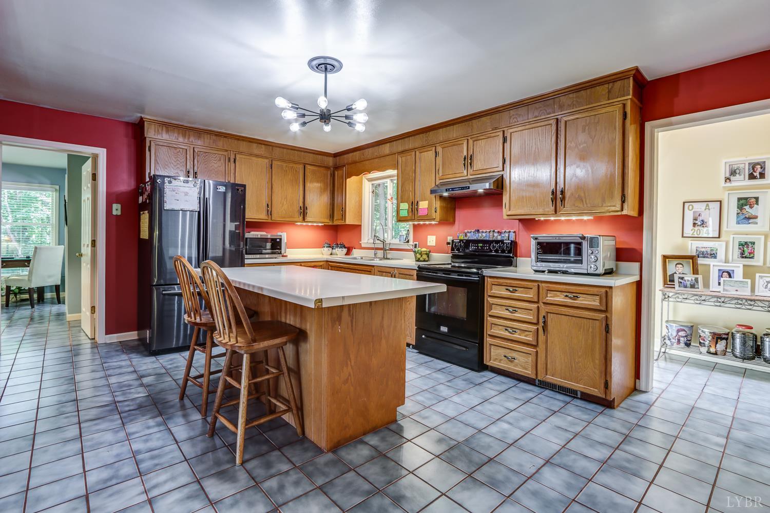 1361 Hurricane Creek Road Goode, VA 24556 - Photo 35 of 86