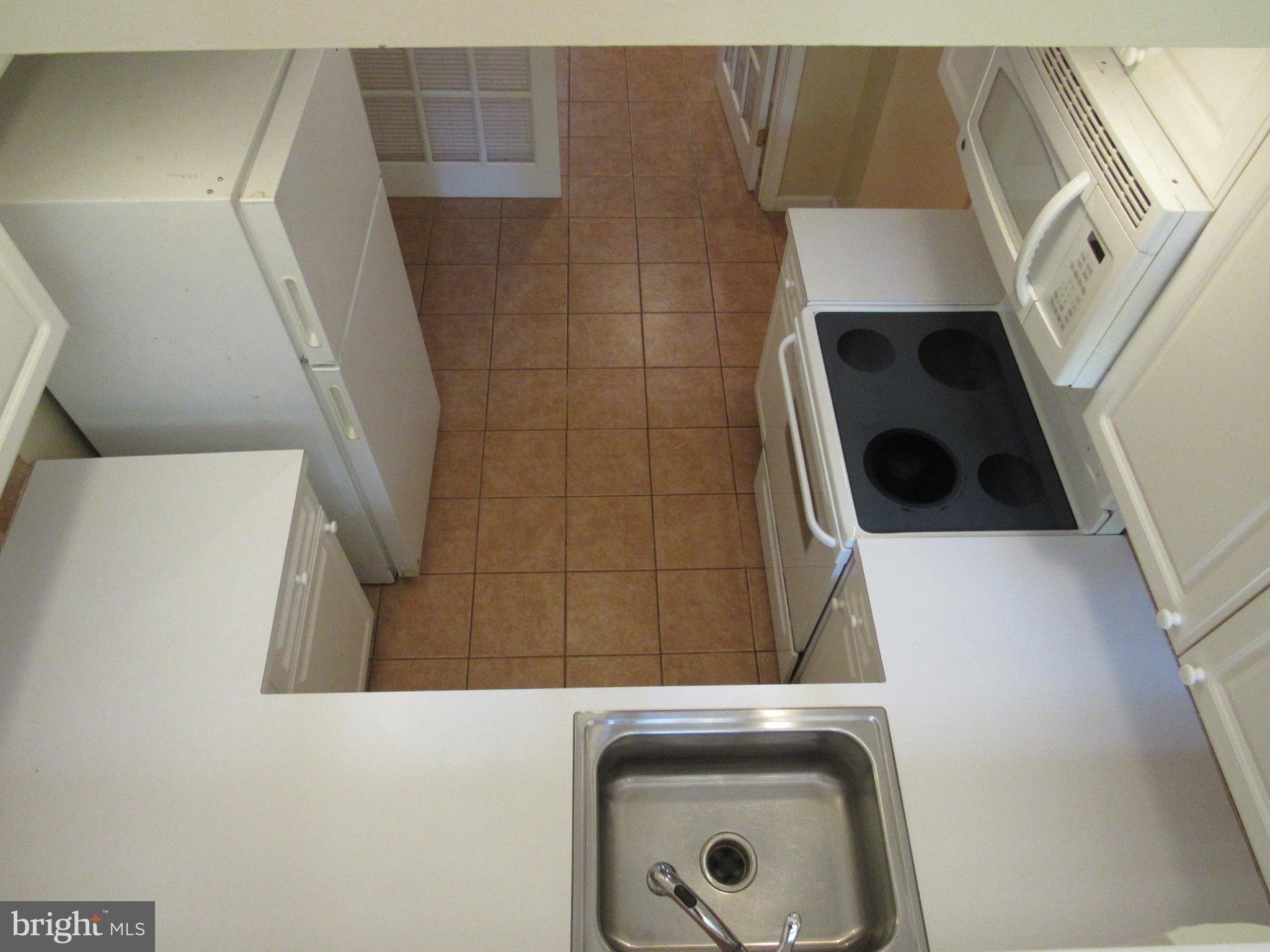 1130 Rodman Street, Unit 1 Philadelphia, PA 19147 - Photo 5 of 21 Full kitchen