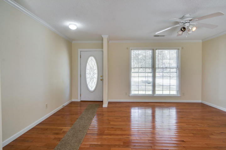 130 Tall Pines Road Ladson, SC 29456 - Photo 3 of 17 720b