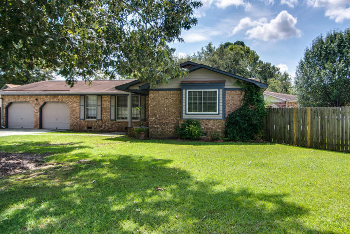 130 Tall Pines Road Ladson, SC 29456 - Photo 4 of 17 720
