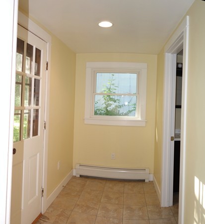 62 Triangle Street Amherst, MA 01002 - Photo 6 of 17 Gallery Image 6