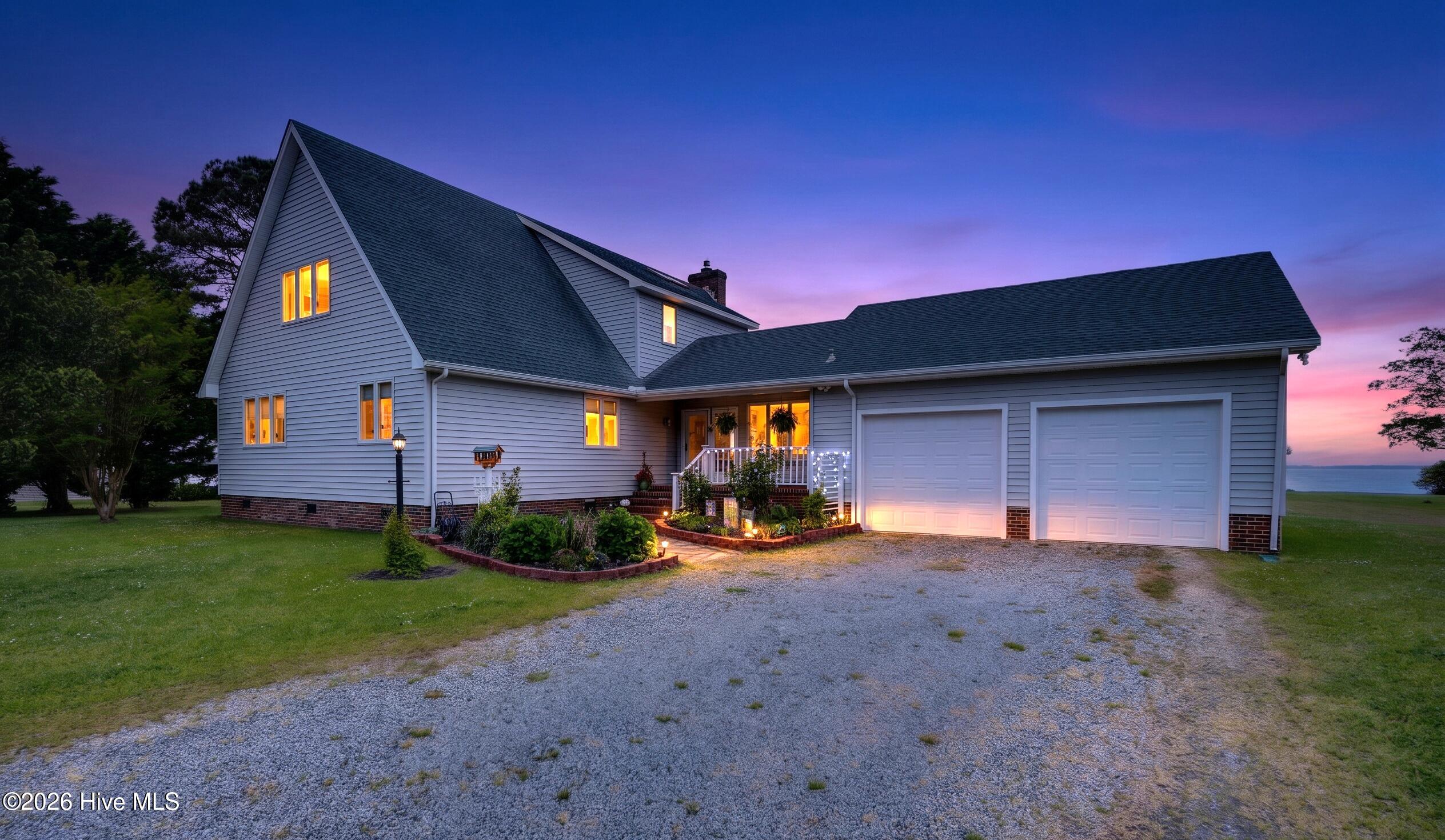 556 Mallard Cove Roper, NC 27970 - Photo 1 of 41 01- Main View