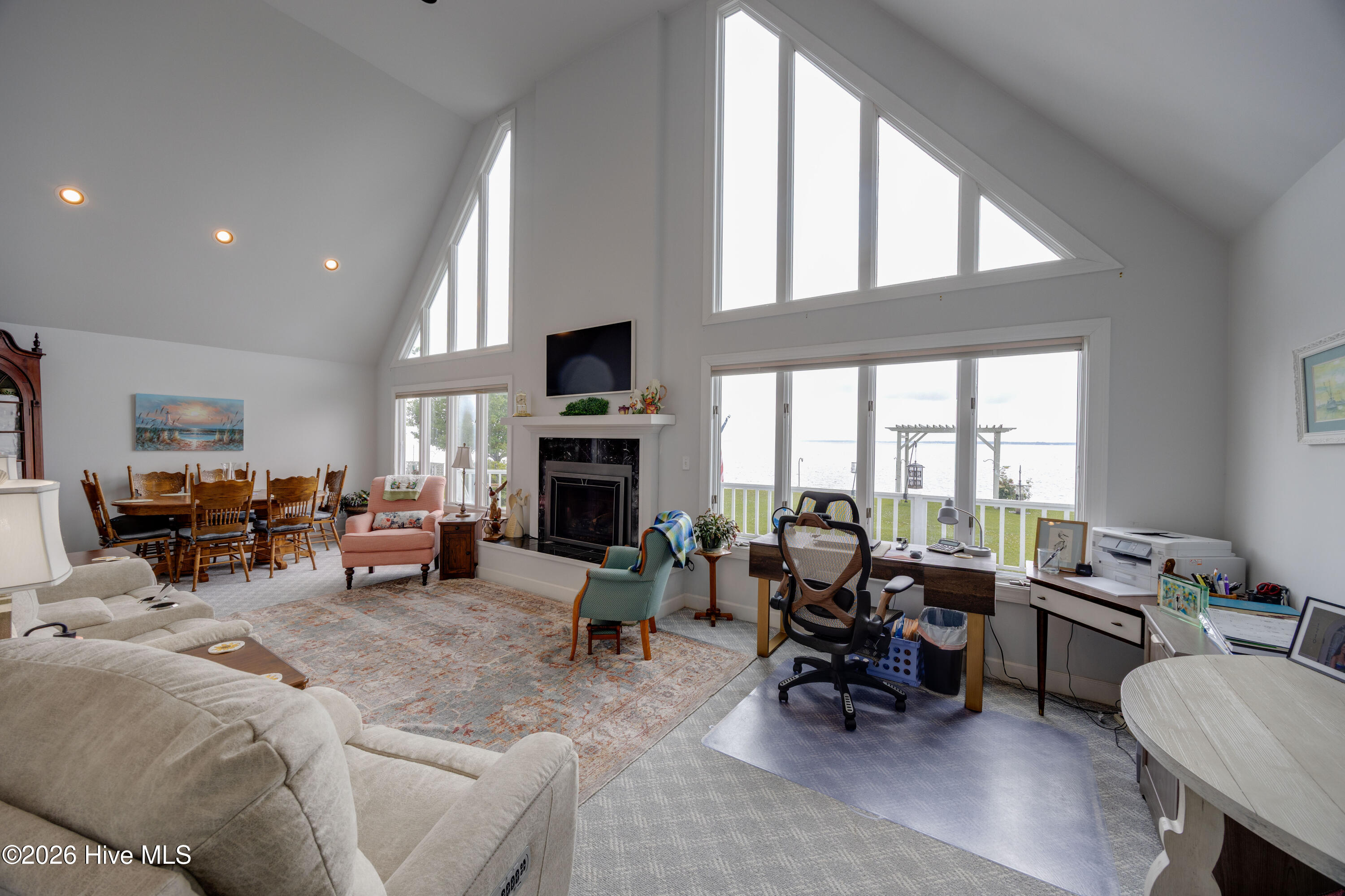 556 Mallard Cove Roper, NC 27970 - Photo 11 of 41 11- Living Room