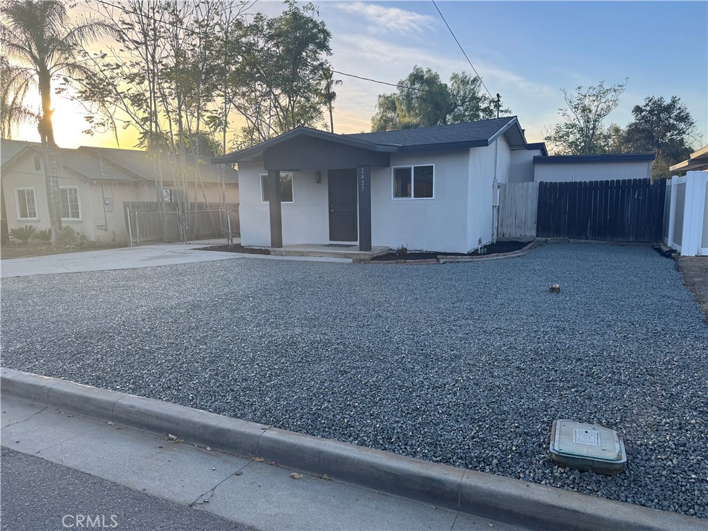 2427 Northbend Street Riverside, CA 92501 - Photo 2 of 19